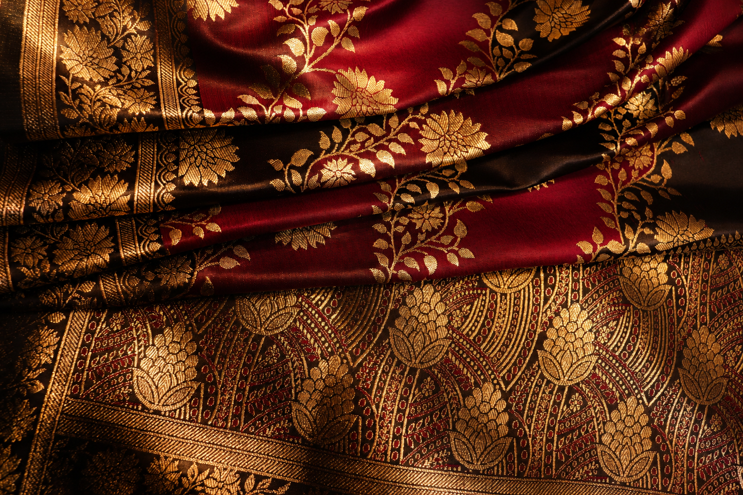 "The Deep Magenta & Coffee Brown" Premium Dual Tone Pure Banarasi Malai Silk Saree