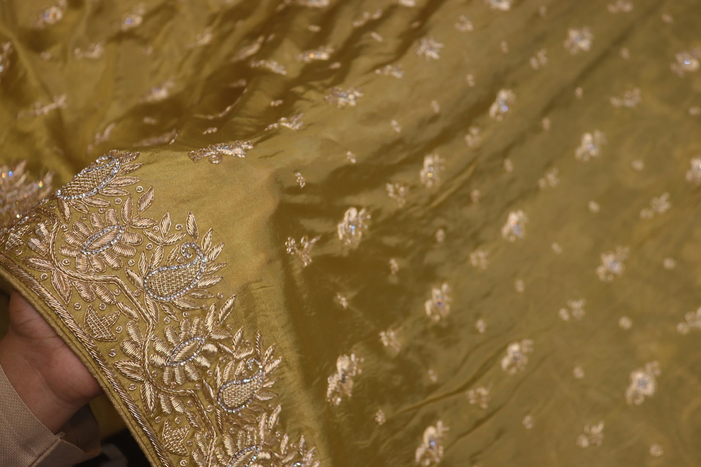 "The Antique Gold" Premium Luxurious Handcrafted Saree