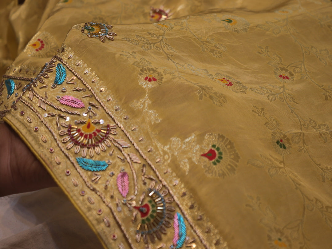 “The Mustard Gold” Premium Antique Hand-Crafted Banarasi Silk Saree