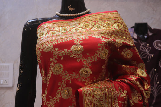 "The Epitome of Bridal Red" Premium Banarasi Silk Saree