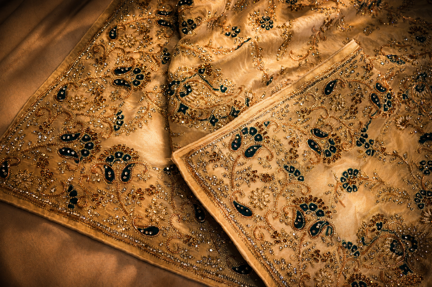 “The Floral White" Premium Luxury Wedding Wear Saree