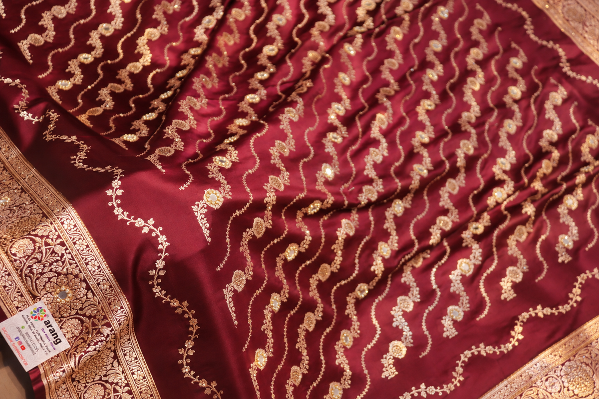 "The Royal Maroon" Premium Banarasi Silk Bridal Saree with Veil