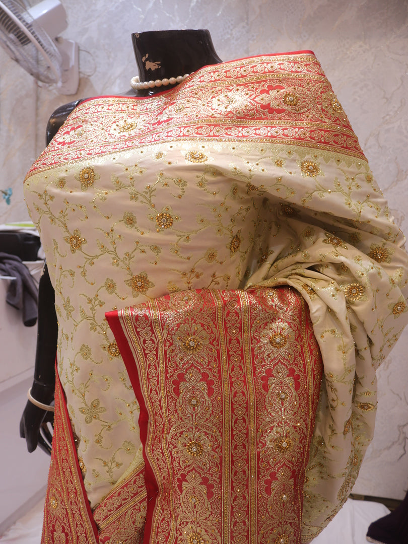 “The Floral White” Premium Bridal Banarasi Silk Saree