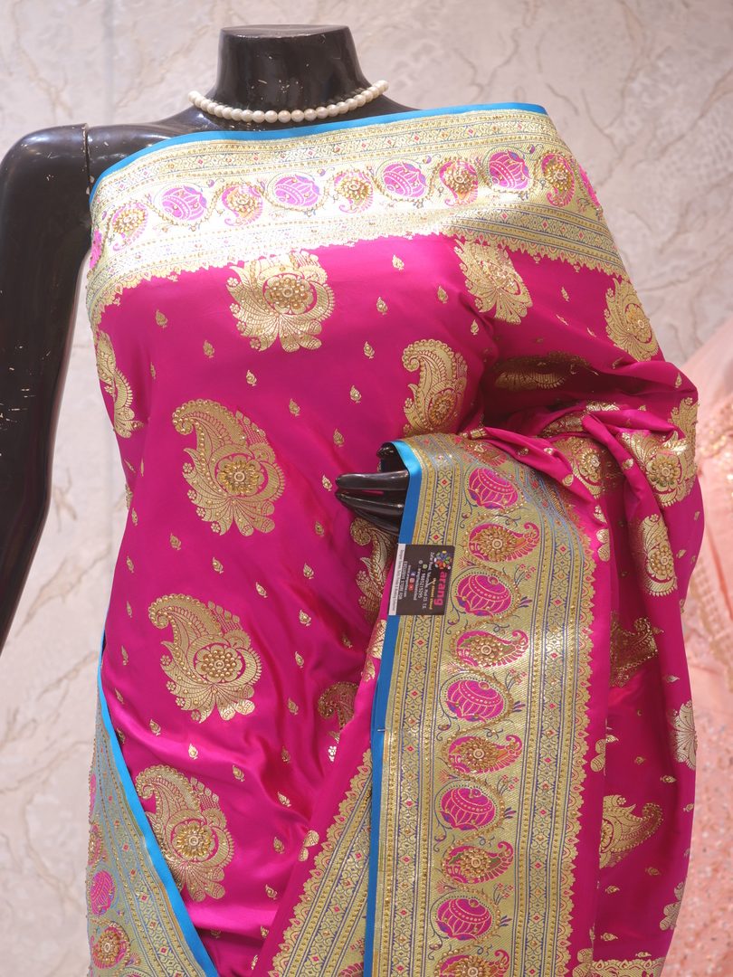 “The Lenten Rose” Premium Banarasi Saree