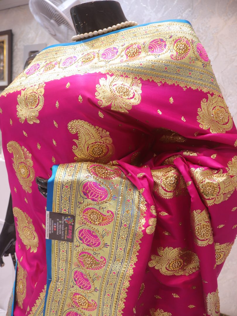 “The Lenten Rose” Premium Banarasi Saree