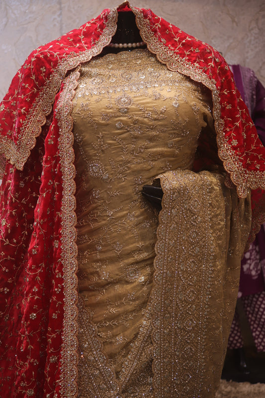 “The Golden Petals” Vol 4 Premium Designer Saree with Veil