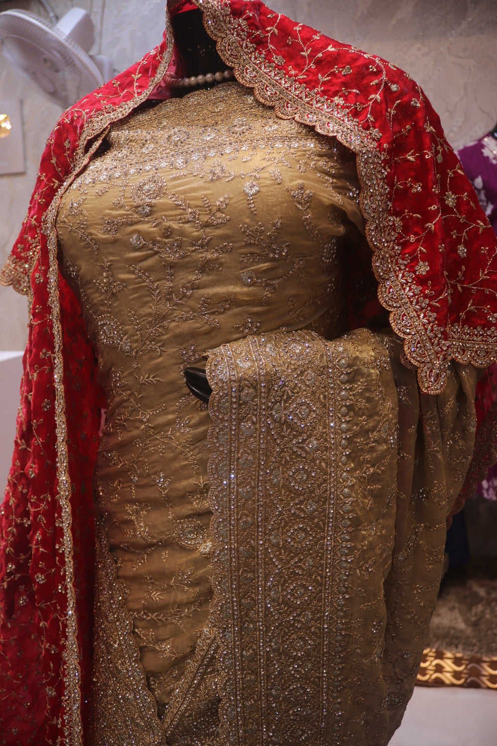 “The Golden Petals” Vol 4 Premium Designer Saree with Veil