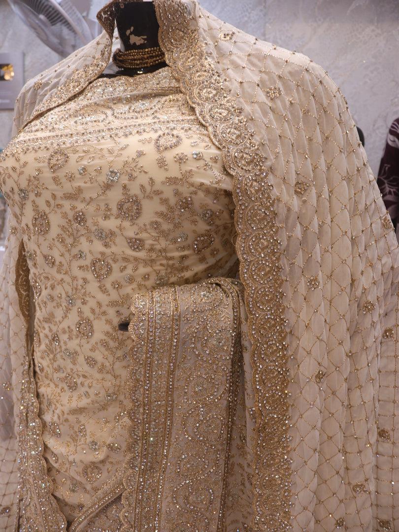 “The Luxury Ceramic White” Premium Designer Saree with Veil