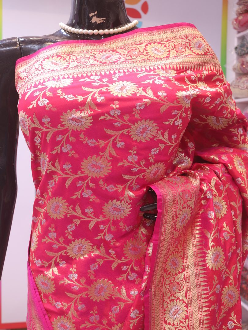 “The French Fuchsia” Premium Banarasi Saree