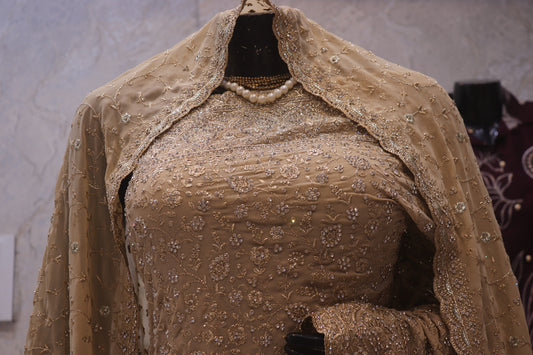 “The Golden Petals” Premium Designer Saree with Veil