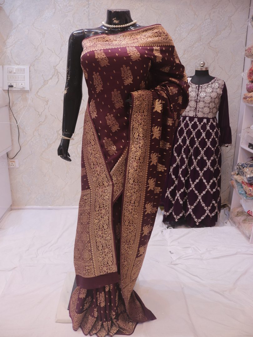 "The Dark Chocolate" Premium Banarasi Silk Saree - Image 3