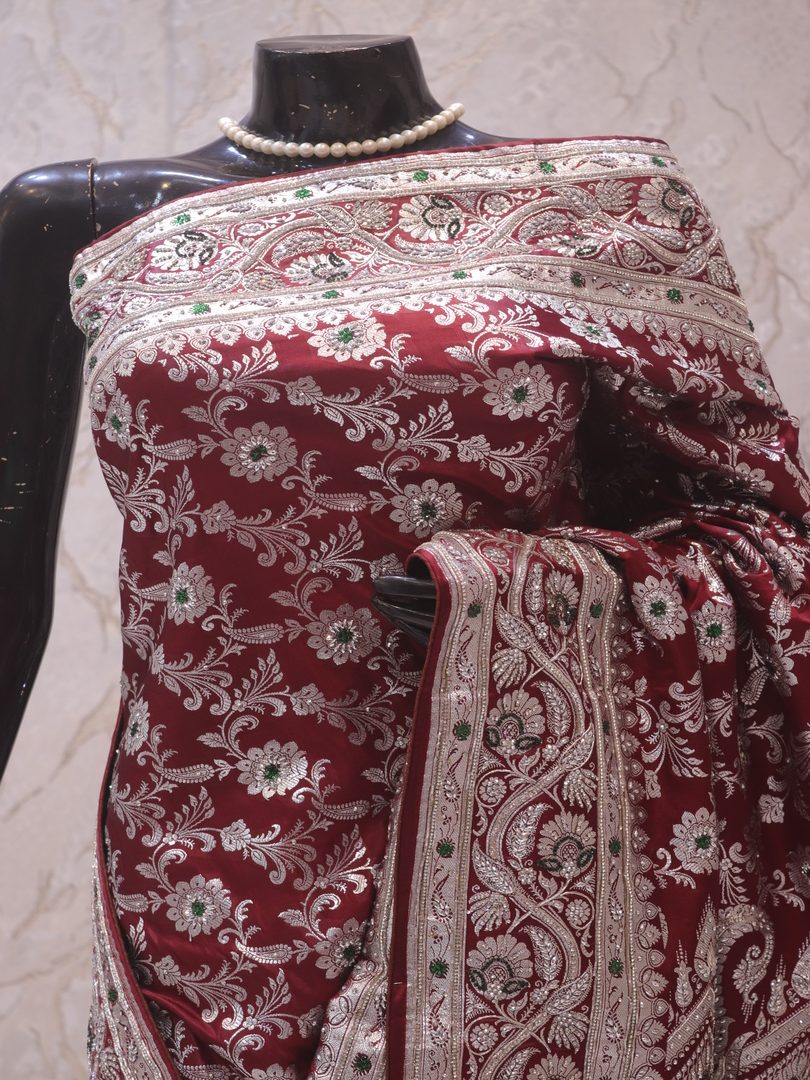 "The Wine Splash" Premium Bridal Banarasi Silk Saree - Image 2