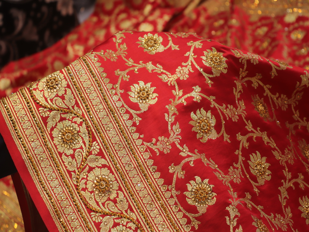 "The Cadmium Red" Premium Banarasi Silk Saree - Image 5
