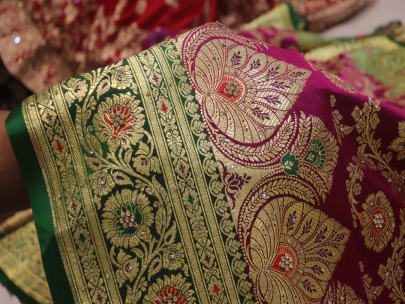 "The Magenta Splash" Premium Banarasi Silk Saree - Image 5