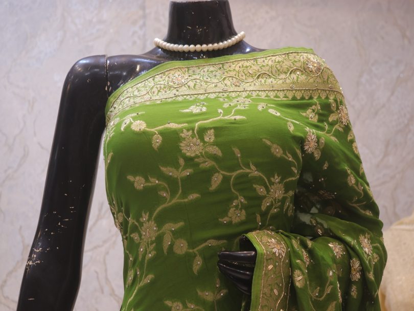 "The Kelly Green" Premium Banarasi Chiffon Saree