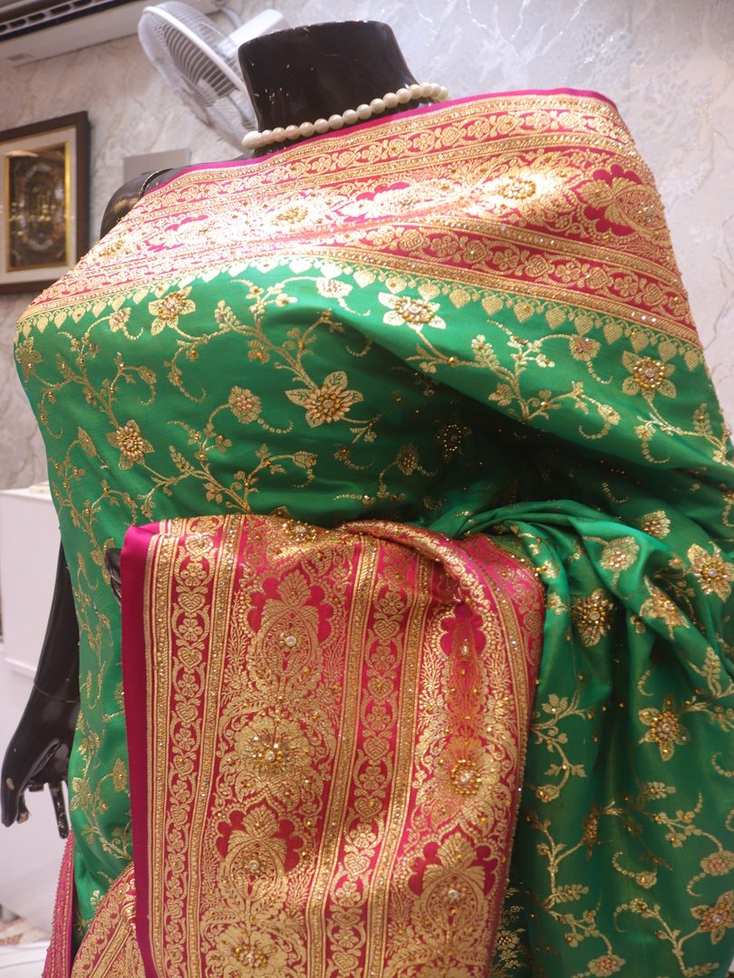 "The Tropical Green Duet" Premium Banarasi Silk Saree - Image 4