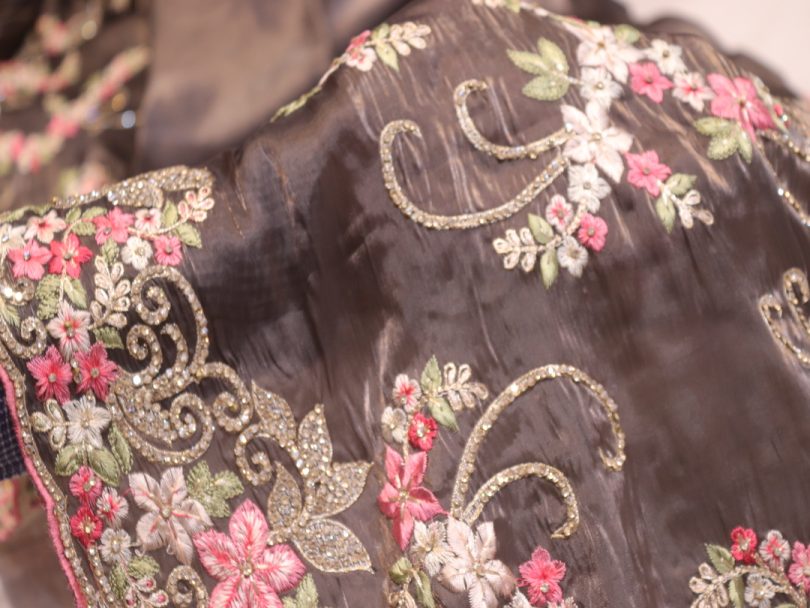 “The Metallic Gray” Premium Designer Saree - Image 5