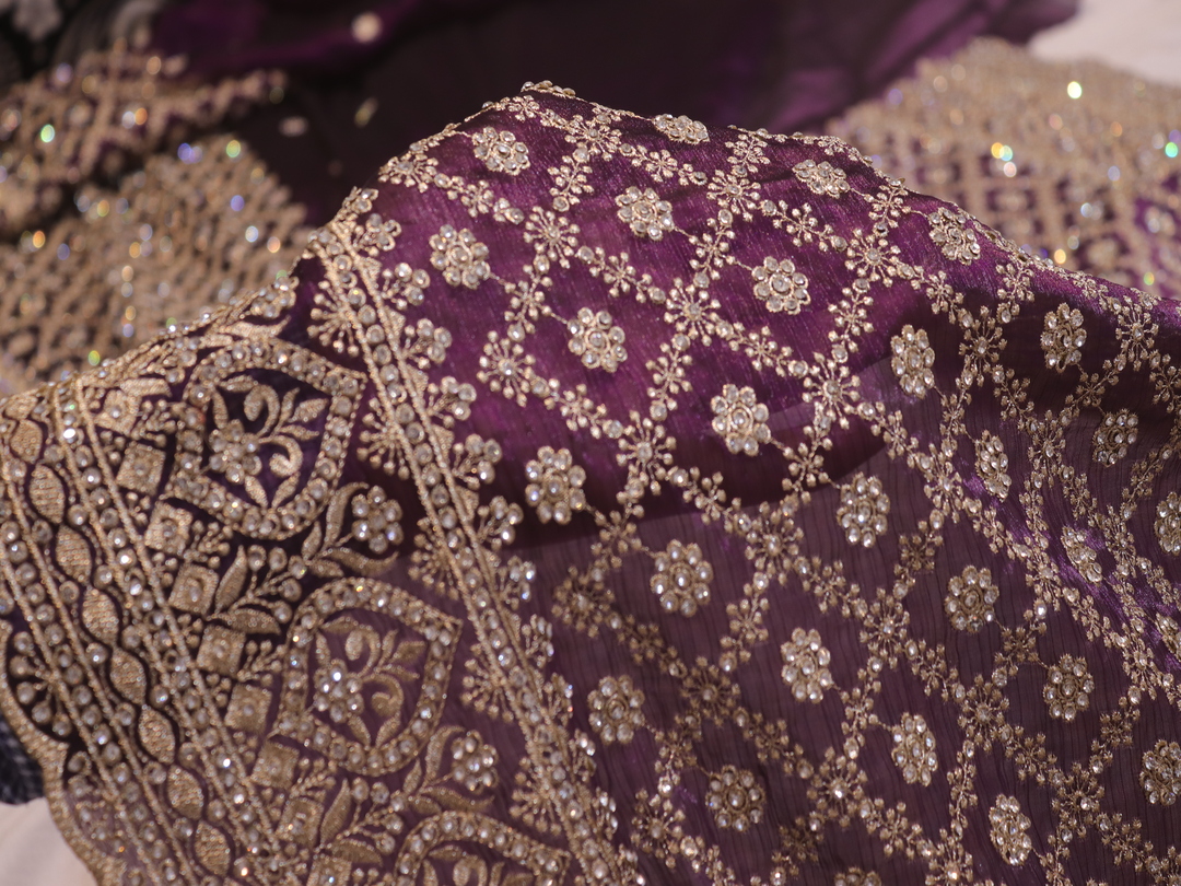 “The True Purple” Premium Designer Saree With Veil - Image 5