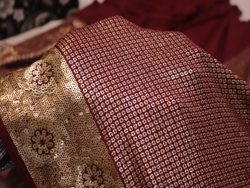 "The Maroon Splash" Premium Designer Saree - Image 5