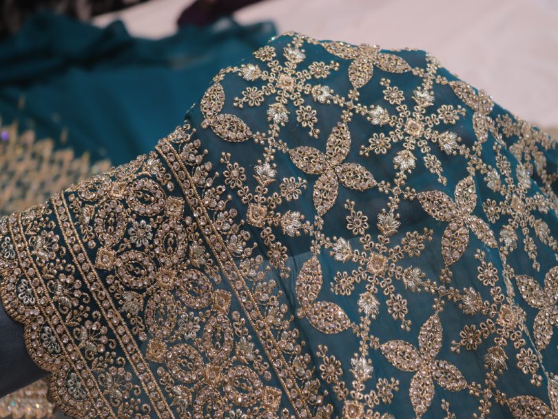 "The Peacock Blue" Premium Designer Saree With Veil - Image 5