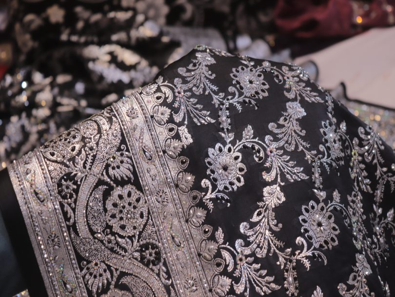 "The Glossy Black" Premium Banarasi Silk Saree - Image 5