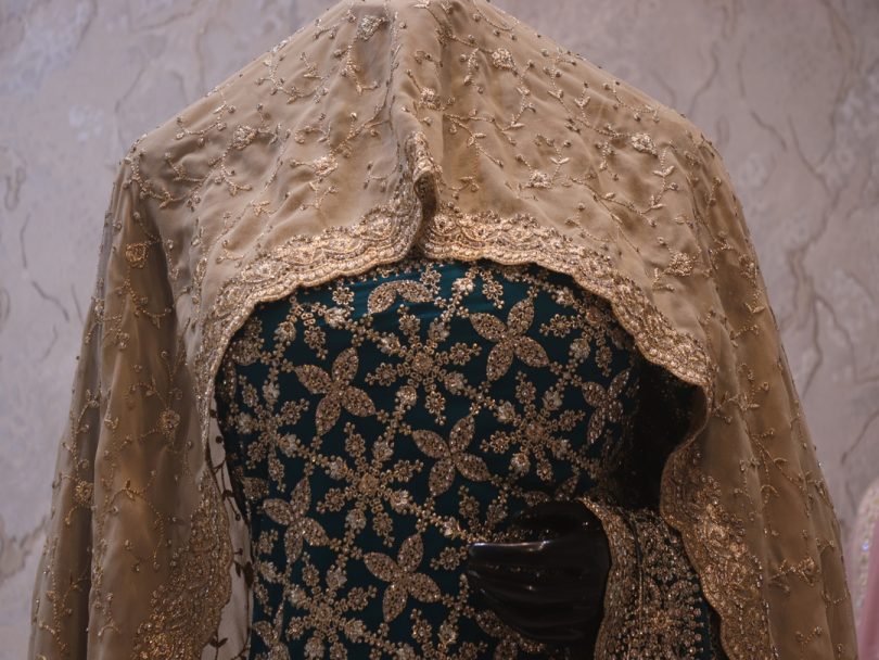 "The Peacock Blue" Premium Designer Saree With Veil