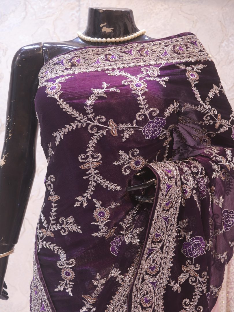 “The Russian Violet” Premium Designer Saree - Image 2