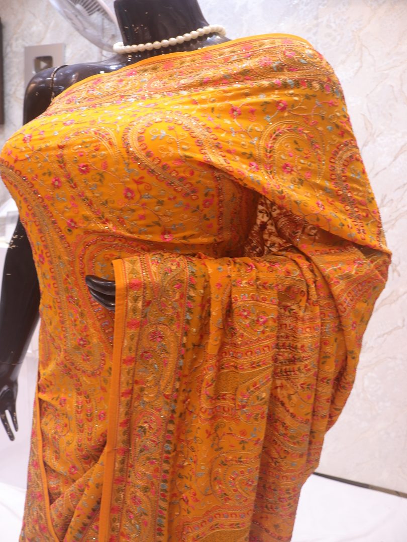 "The Daffodil Yellow" Premium Rajwadi Saree - Image 4