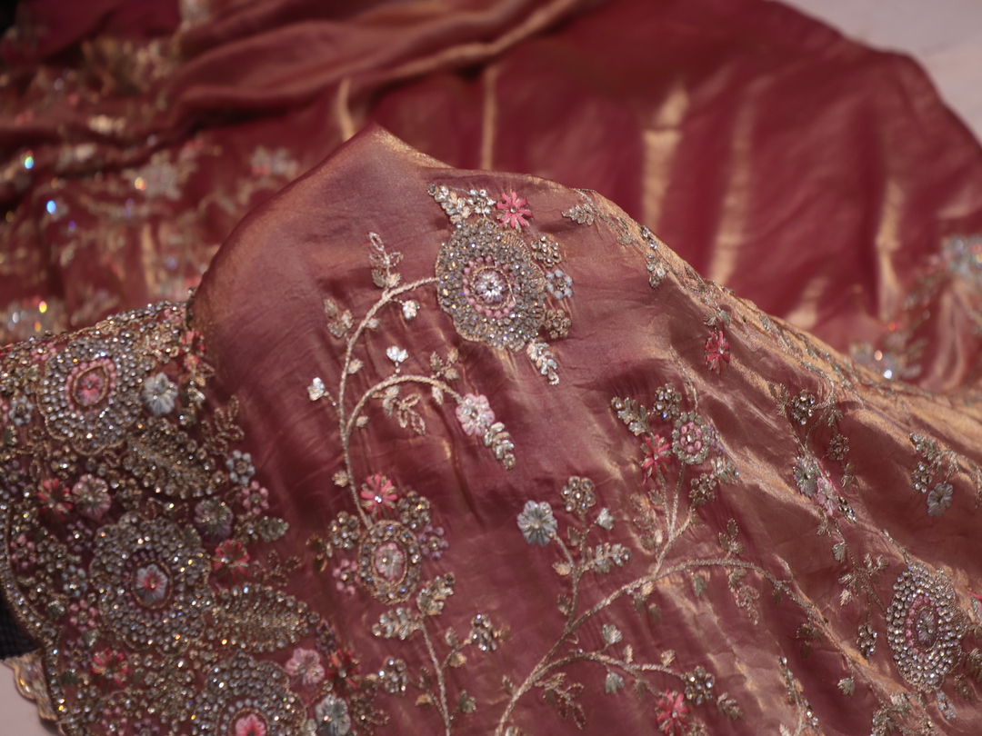 "The Glittering Peach" Premium Designer Saree - Image 5
