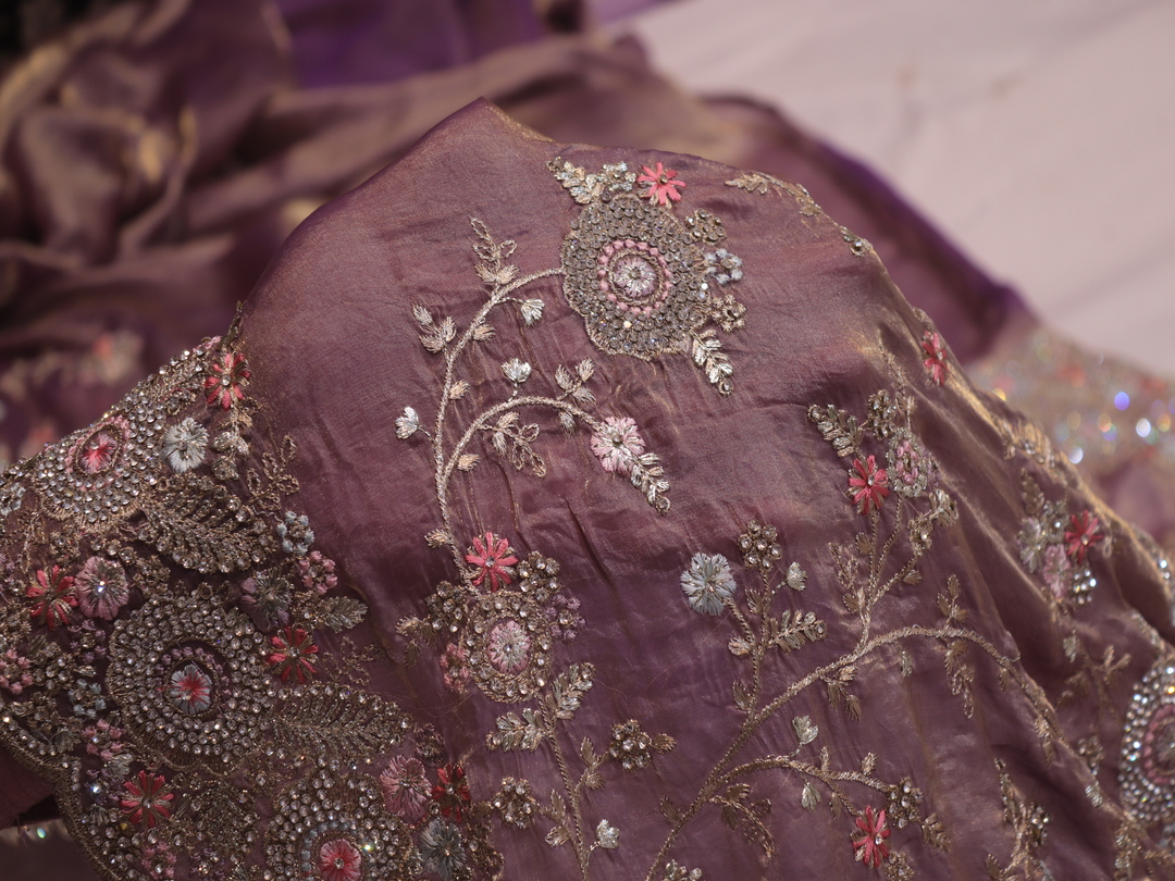 "The Dusty Purple" Premium Designer Saree - Image 5