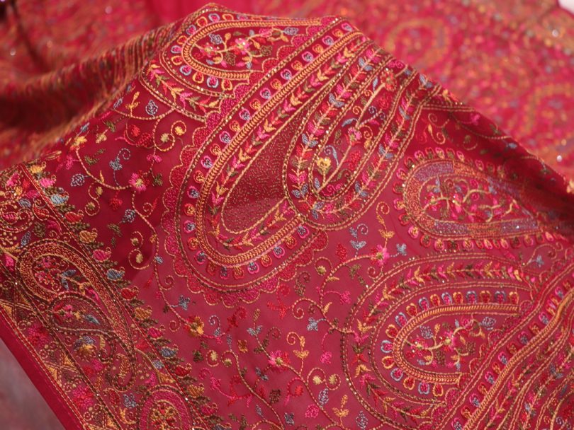"The Raspberry Sorbet" Premium Rajwadi Saree - Image 5