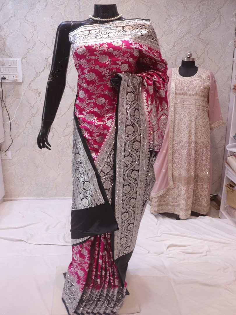 "The Barbie Pink" Vol 9 Premium Banarasi Silk Saree - Image 3
