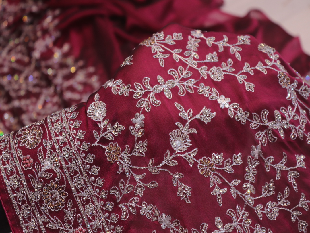 “The Raspberry Glace” Premium Designer Saree - Image 5