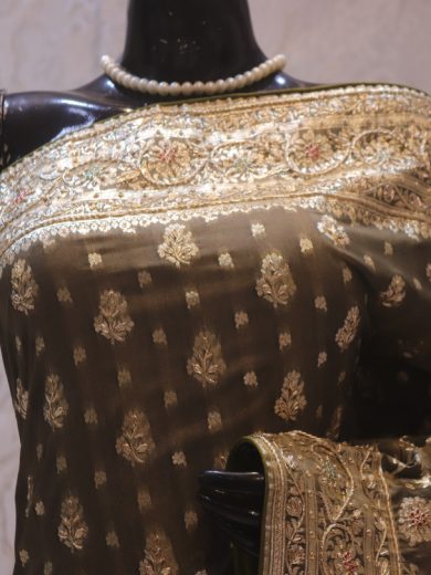 “The Gold Fusion” Premium Banarasi Silk Saree