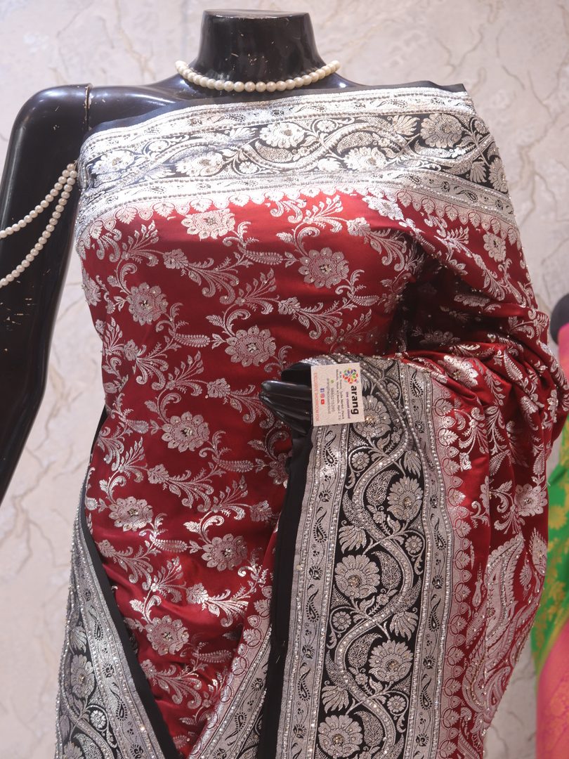 "The Vintage Maroon" Premium Banarasi Silk Saree - Image 2