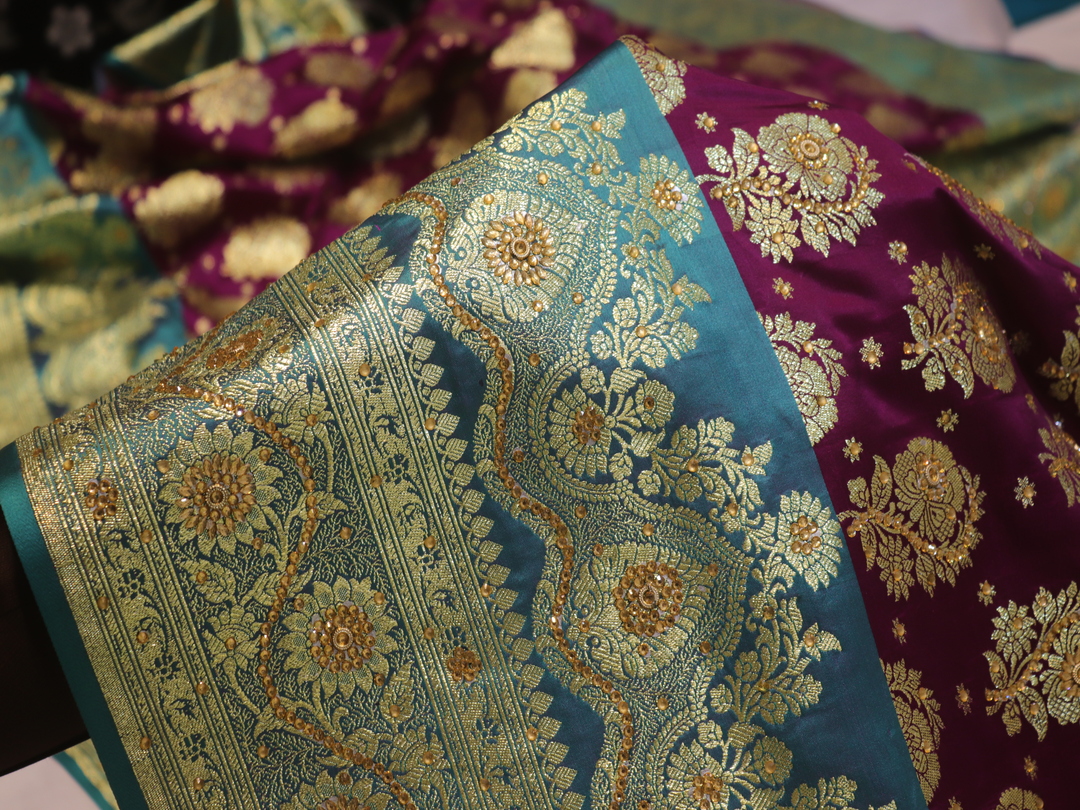 "The English Violet" Premium Banarasi Silk Saree - Image 5