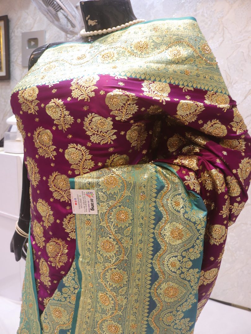"The English Violet" Premium Banarasi Silk Saree - Image 4