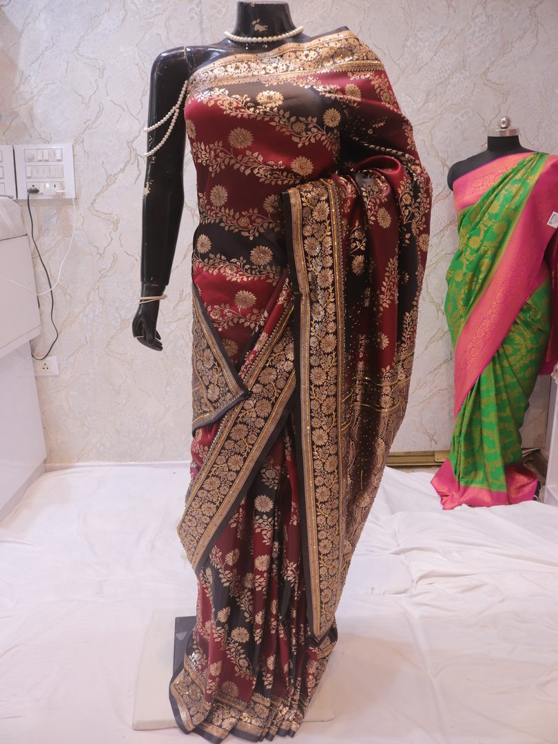 "The Maroon Duet" Premium Banarasi Silk Saree - Image 3