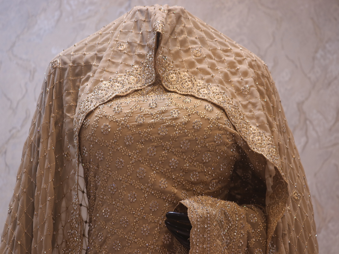 "The Golden Petals" Vol 24 Premium Designer Saree with Veil