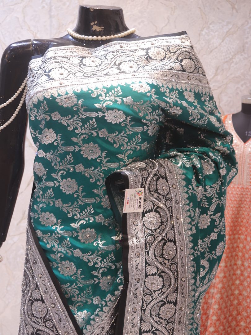 "The Persian Green" Vol 8 Premium Banarasi Silk Saree - Image 2