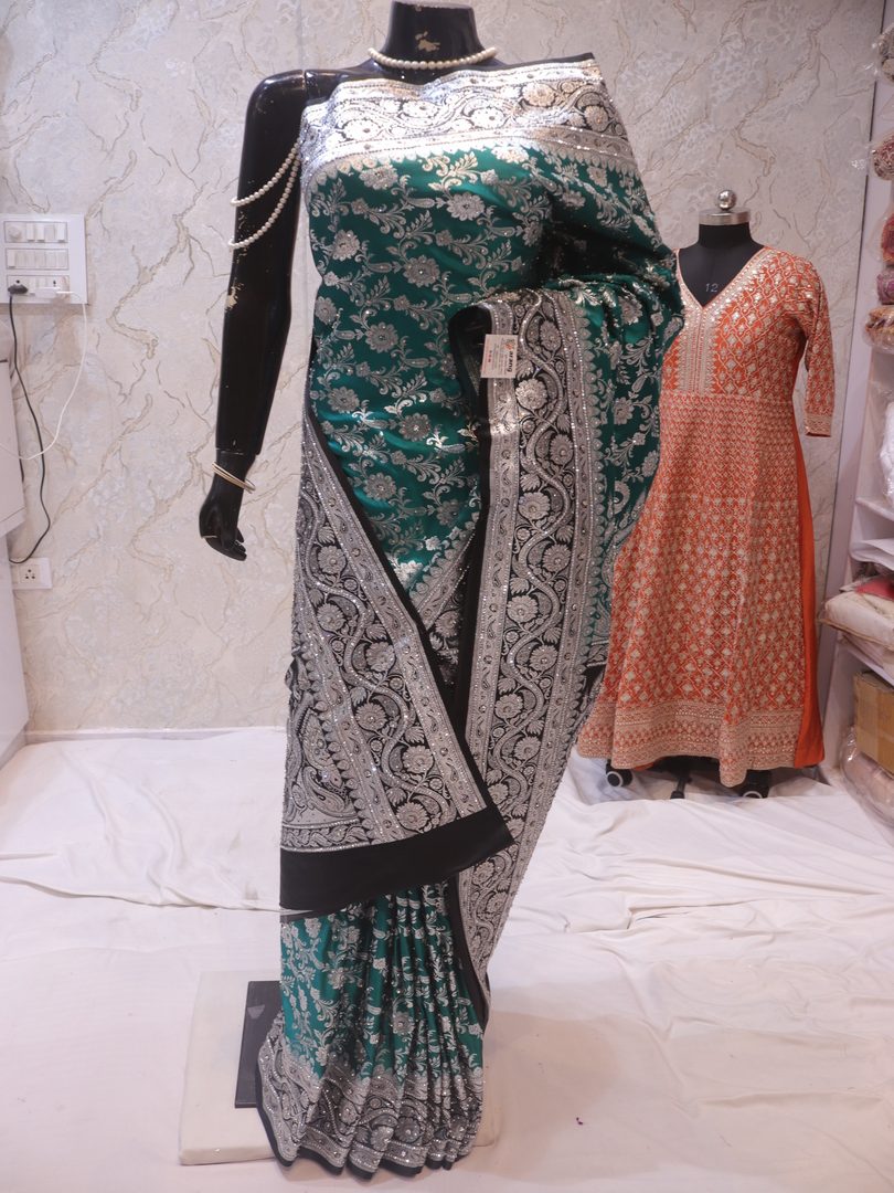 "The Persian Green" Vol 8 Premium Banarasi Silk Saree - Image 3