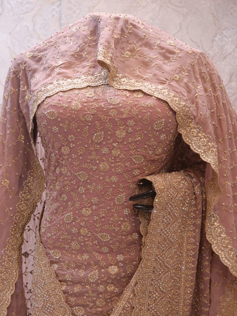 "The Dusty Purple" Vol 4 Premium Designer Saree With Veil - Image 2