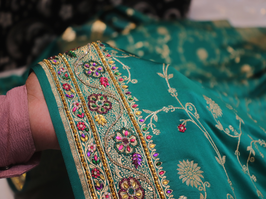 "The Persian Green" Premium Banarasi Silk Saree - Image 5