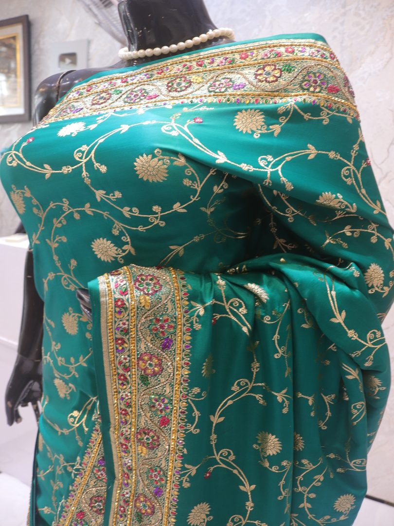 "The Persian Green" Premium Banarasi Silk Saree - Image 4