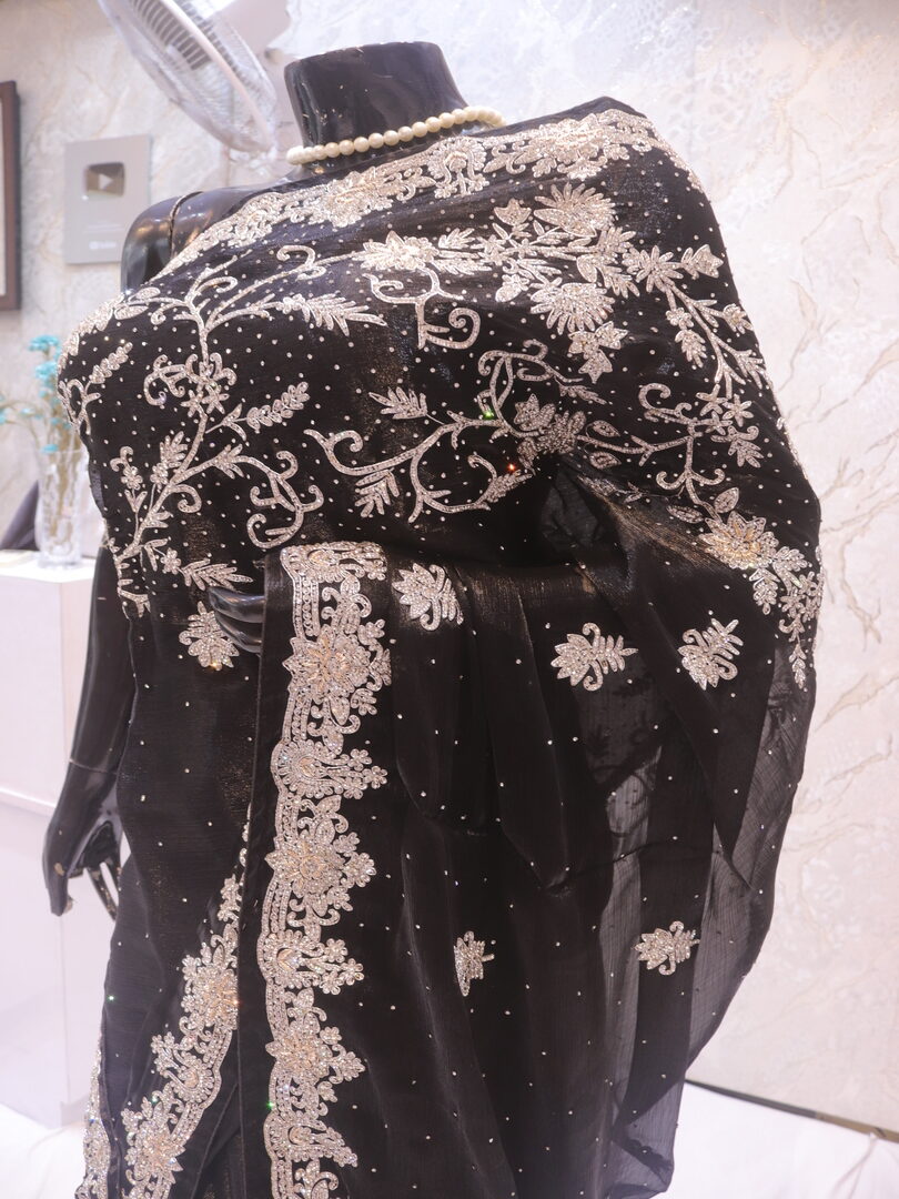 “The Glossy Black” Vol 10 Premium Designer Saree - Image 4
