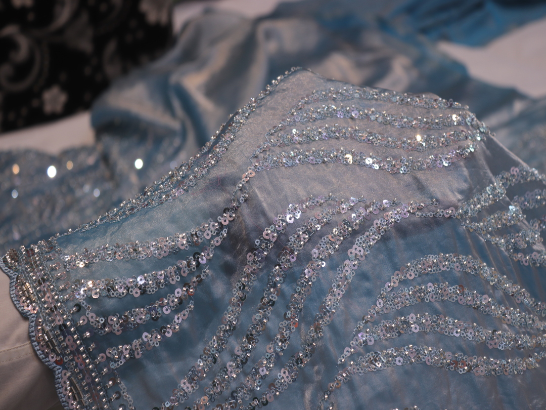 "The Turkish Blue" Premium Designer Saree - Image 5