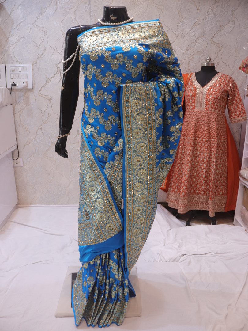 "The Cerulean Blue" Premium Bridal Banarasi Silk Saree - Image 3
