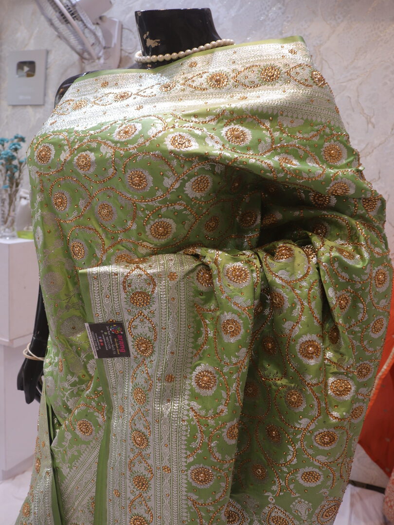 "The French Green" Vol 2 Premium Banarasi Saree - Image 4