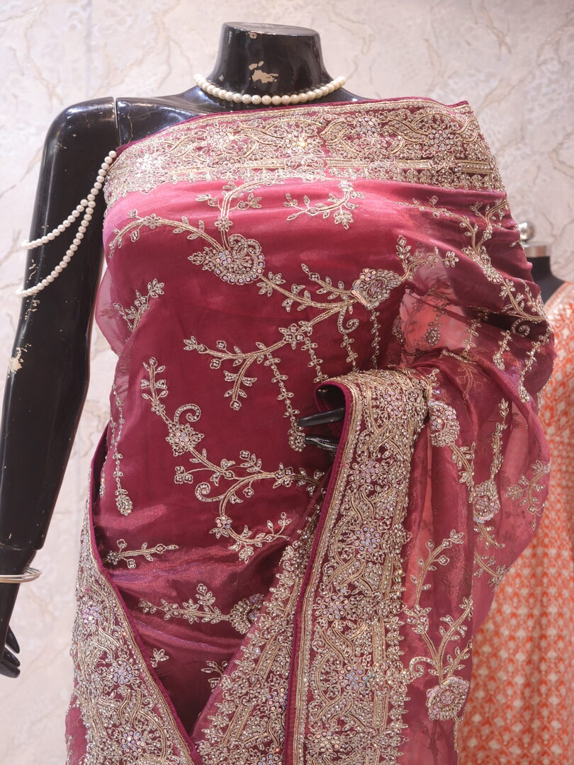 “The Rouge Pink” Premium Designer Saree - Image 2