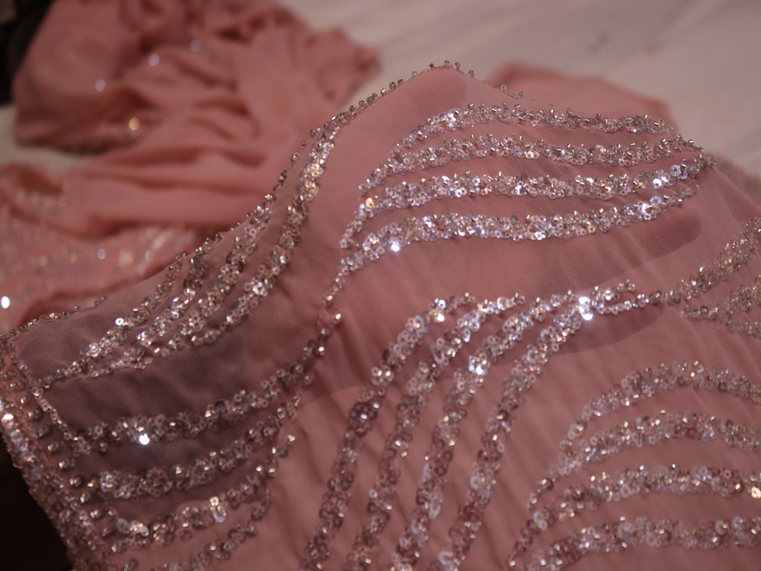 "The Flamingo Pink" Premium Designer Saree - Image 5